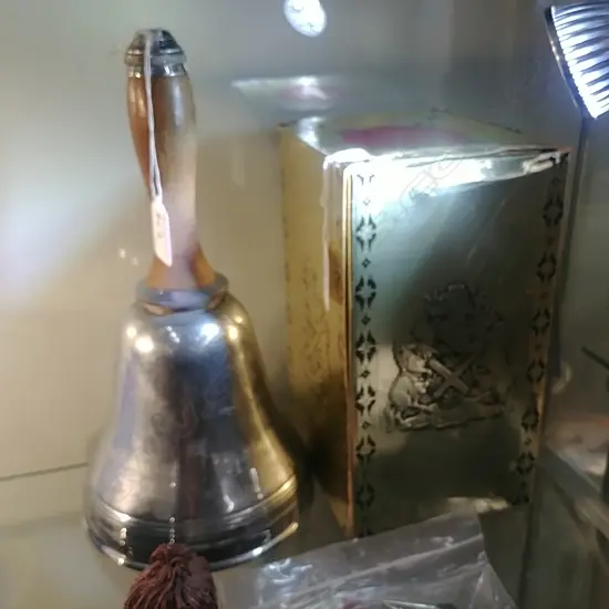 CHROME BELL DECANTER & BOTTLE