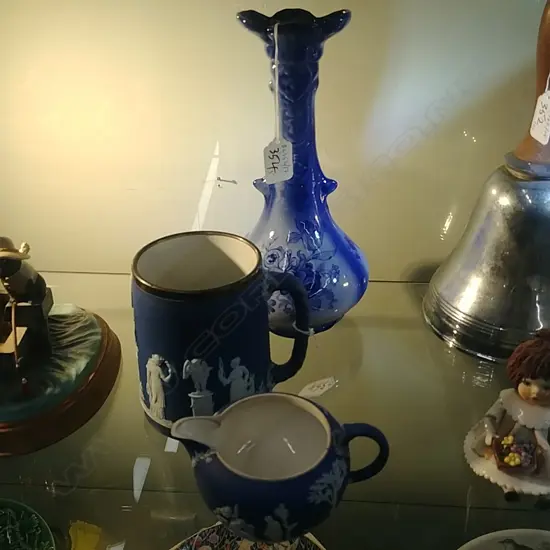 W/WOOD JUG/STG RIMMED TANKARD+B+W VASE