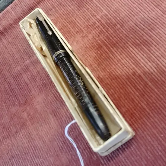 BOXED CONWAY STEWART PEN