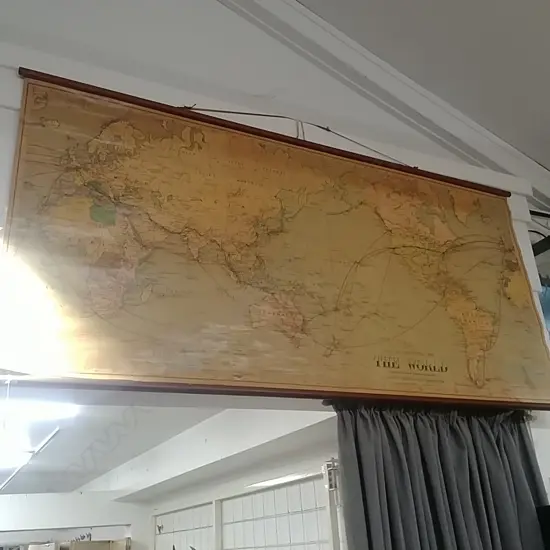LARGE VINTAGE MAP OF THE WORLD