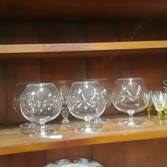 6 CRYSTAL BRANDY BALLOONS