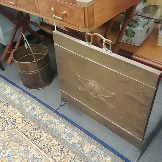 BRASS FIRESCREEN +SKUTTLE