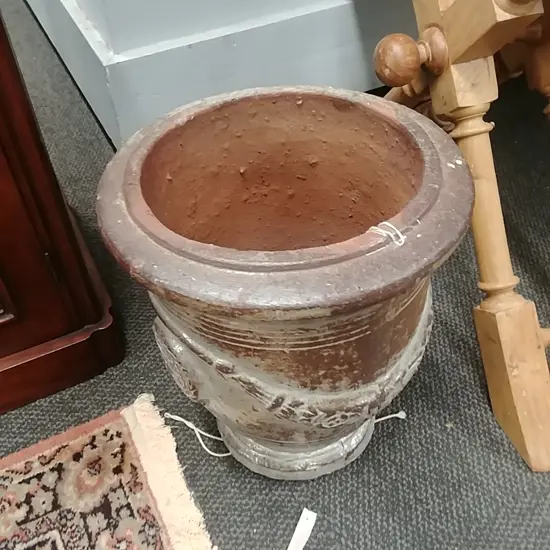 SMALL VERSAILLES POT