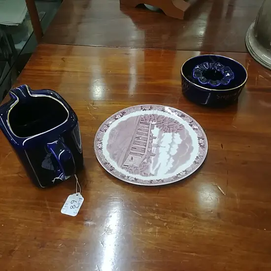 SEAGRAMS JUG, ASHTRAY & ADDITIONAL PLATE 