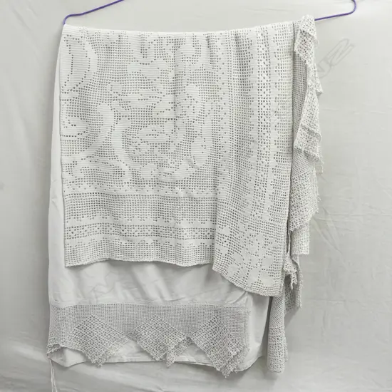 LARGE DOUBLE VALANCE CROCHET/THROW