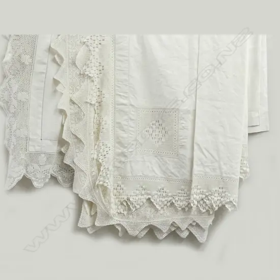 5 CROCHET EDGED ASSORTED TABLE CLOTHS