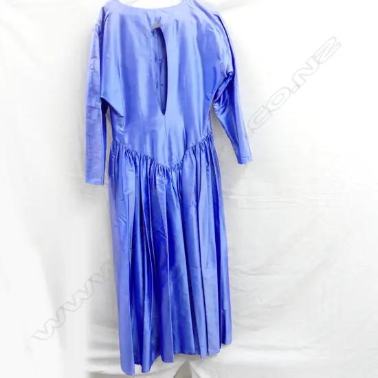 A. WINKELMANN PURE SILK SKY BLUE DRESS
