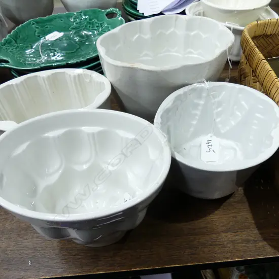 4 JELLY MOULDS LARGE