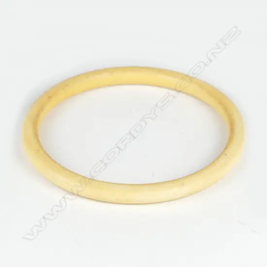 LARGE PLAIN IVORY BANGLE
