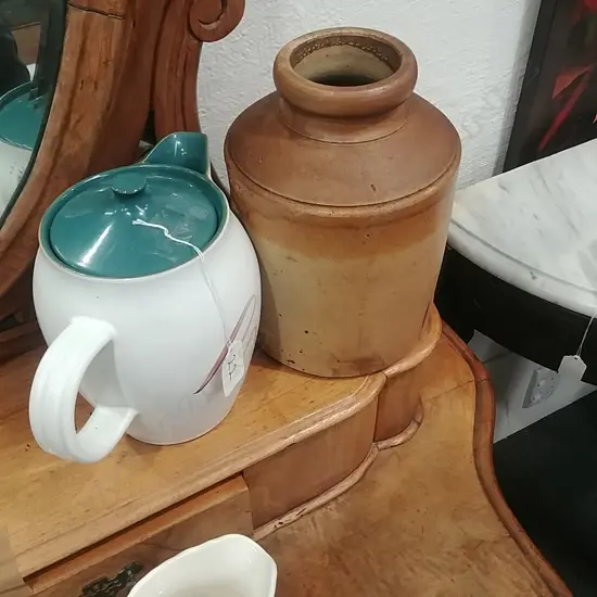 DENBY JUG+LONDON CROCK