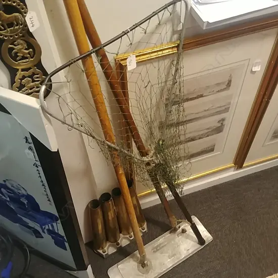 FISHING NET/HOOK ETC
