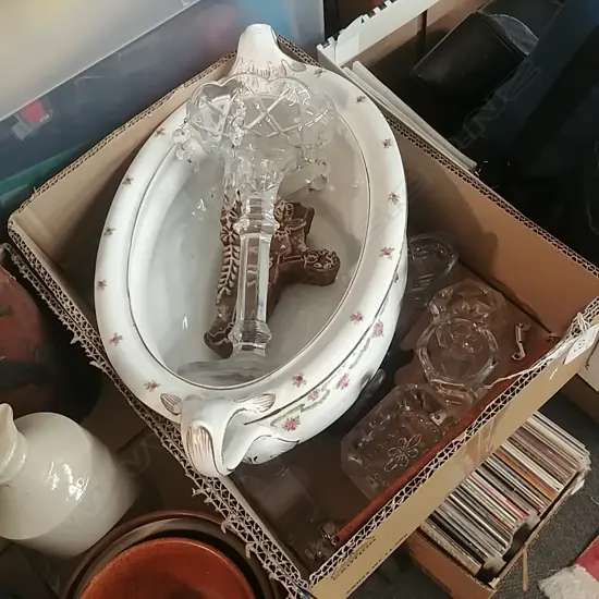 LOT ASST GLASS/C/SAUCERS TUREEN ETC