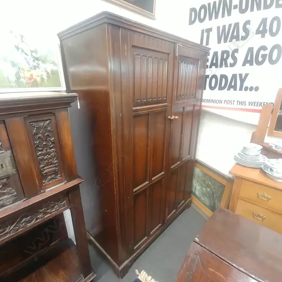 ANTIQUE STYLE LINEN FOLD WARDROBE