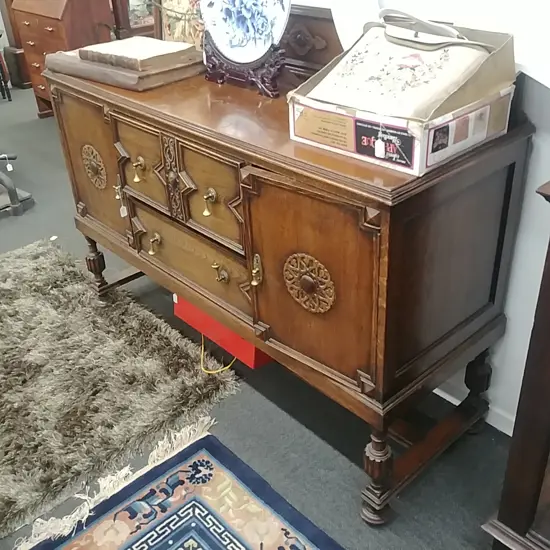 OAK JACOBEAN STYLE SIDEBOARD 