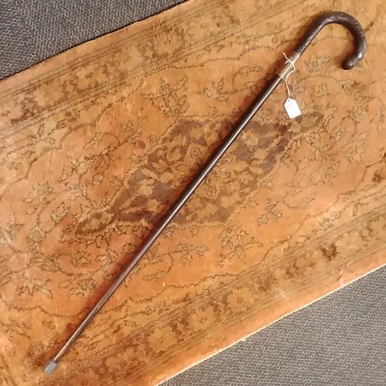 MAORI CARVED WALKINGSTICK