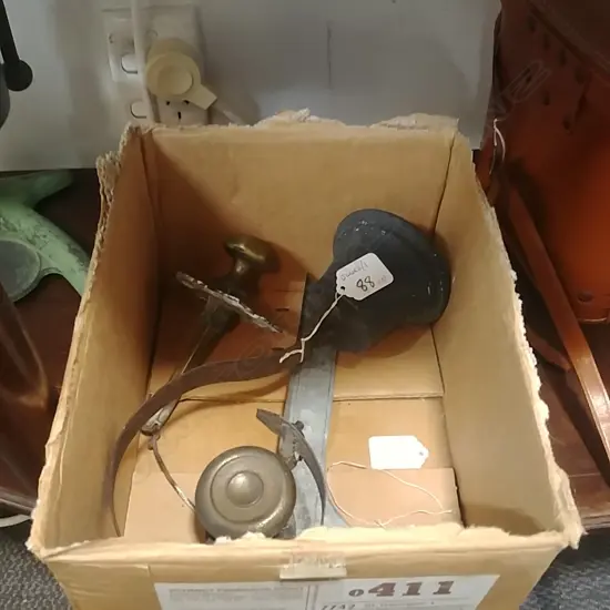 ANTIQUE DOOR BELL+PULL