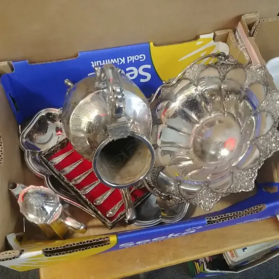 LOT ASST EP WARE/CONDIMENTS/COFFEE ETC 