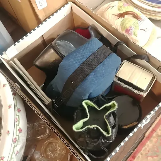 RICOH 35MM CAMERA/LENS ETC