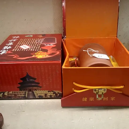2 CHINESE TERRACOTTA LIDDED TEA MUGS