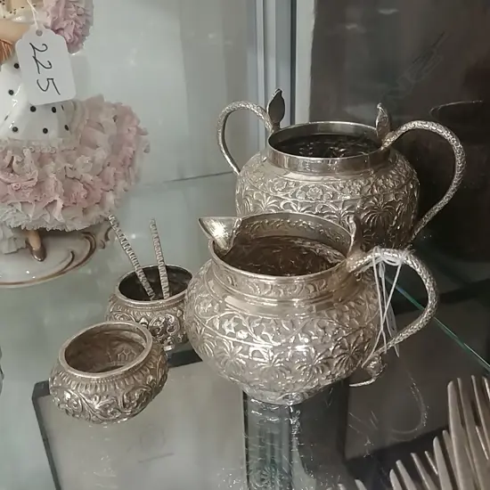 INDIAN SILVER JUG/BOWL+2 SALTS+SPOONS 16603