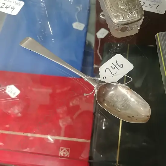 BOTTOM MARK IRISH SILVER SPOON (BATTERED)