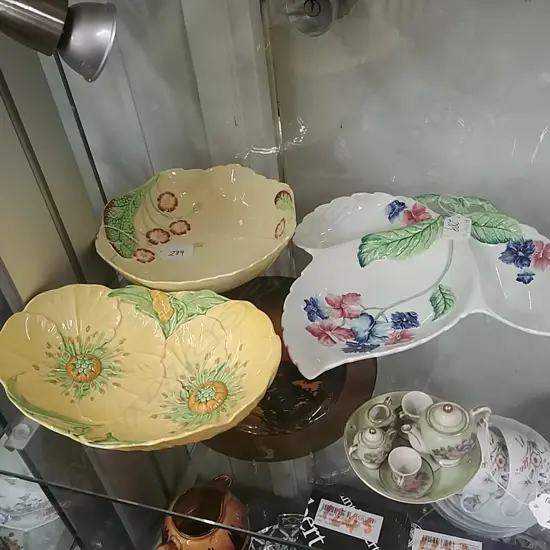 2 CARLTONWARE BOWLS + 1 DISH