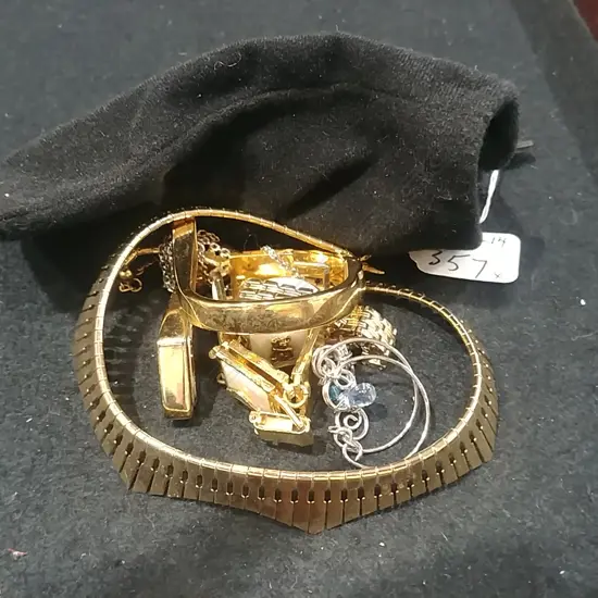 ASSORTED COSTUME JEWELLERY & 2 WATCHES