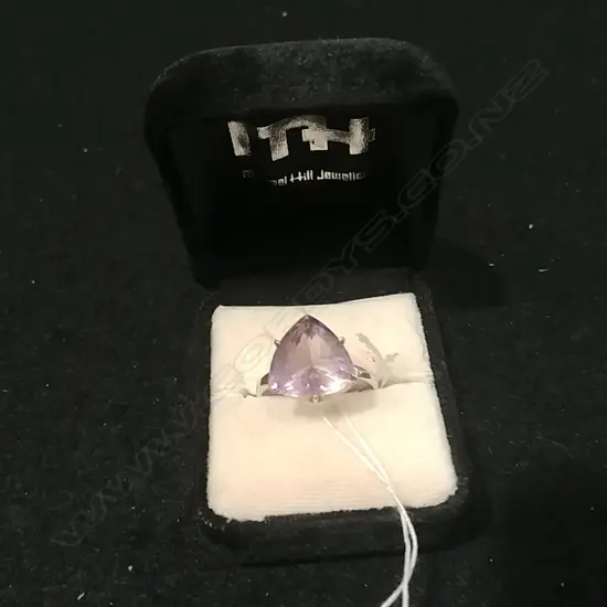 SILVER AND AMETHYST RING
