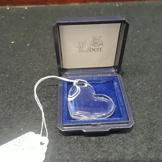 VAL ST. LAMBERT CRYSTAL HEART PENDANT