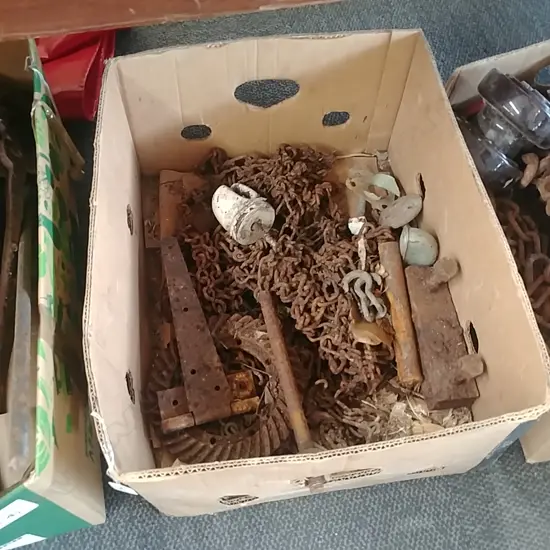 BOX LOT METAL MISC