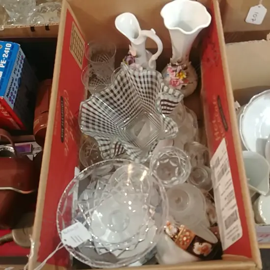SMALL BOX GLASSES & CHINA