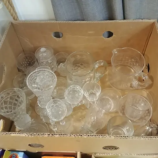 BOX OF CRYSTAL & GLASS