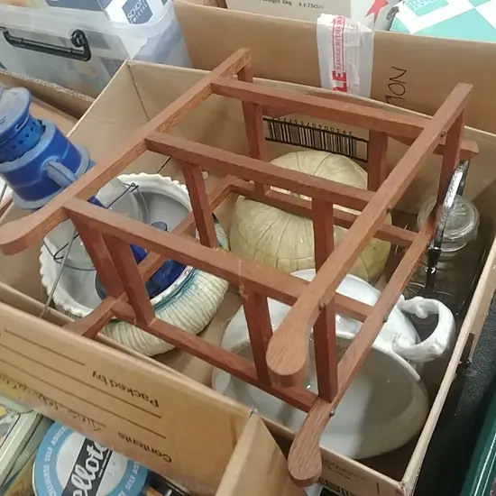 LOT CHAMBER POT/PUMPKIN/LAMP ETC