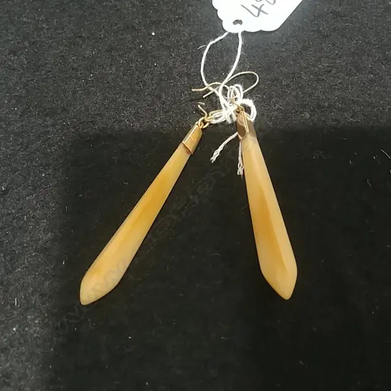 PR VINTAGE 9CT MOUNTED BONE LONG EARRINGS