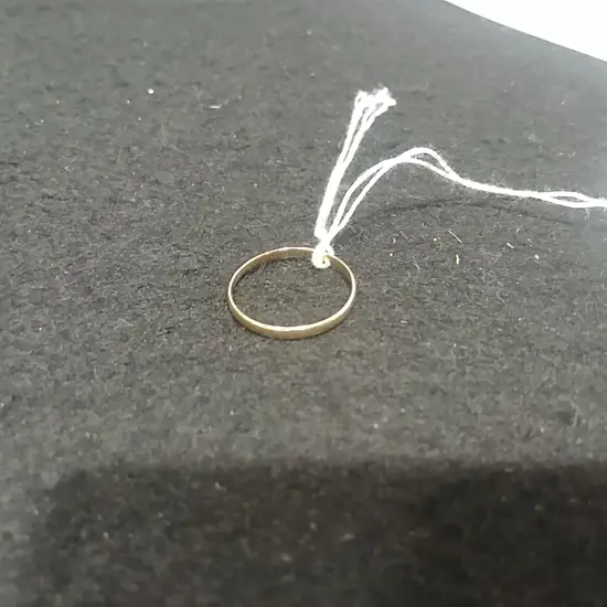 18ct YELLOW GOLD RING 1GM