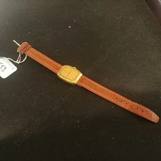 A modern gent's mid-size Omega quartz De Ville wristwatch