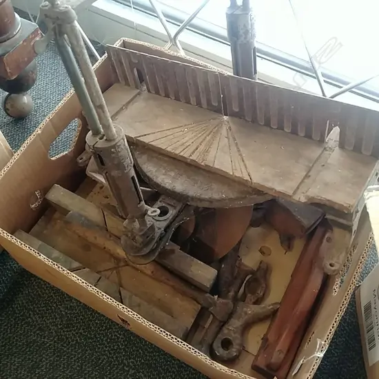 LOT ASST VINTAGE TOOLS