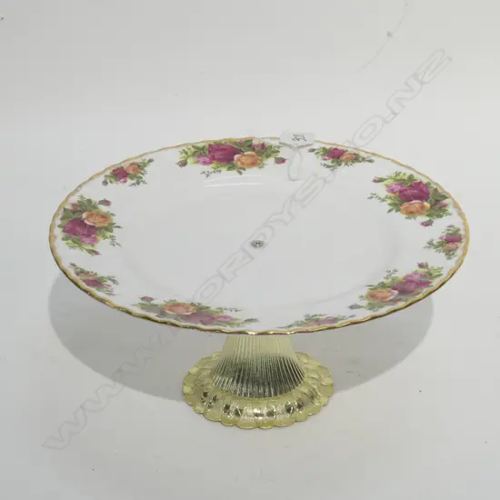 R ALBERT OLD COUNTRY ROSES TAZZA