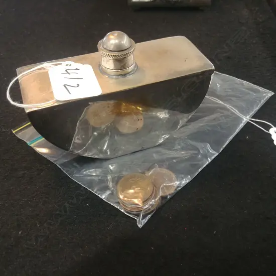 EP FLASK 16840 & BAG OF FARTHINGS