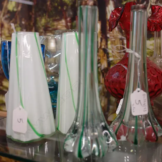 2 PRS COLOURED GLASS VASES