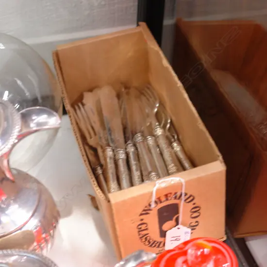 ASST FISH KNIVES +FORKS