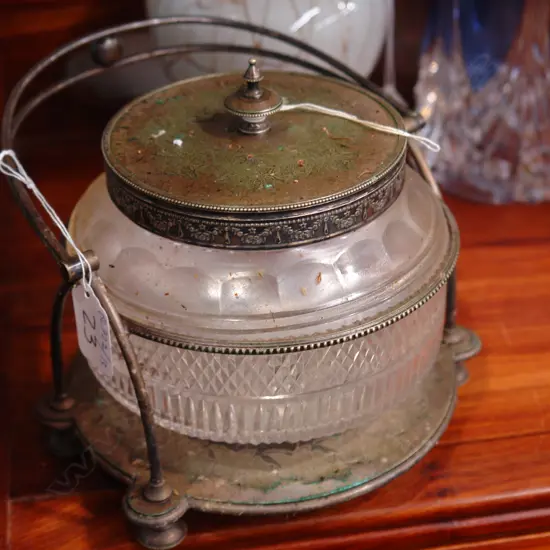 EP LIDDED JAR & BELL