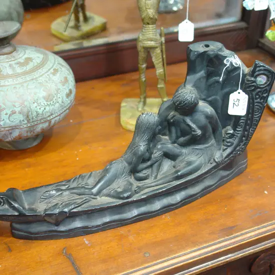 MAORI WAKA LAMP BASE