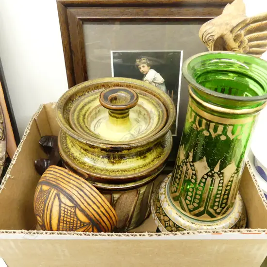 SMALL BOX LOT POTTERY GLASS ETC