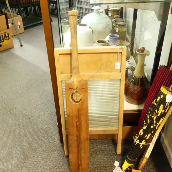 CRICKET BAT & WASHBOARD