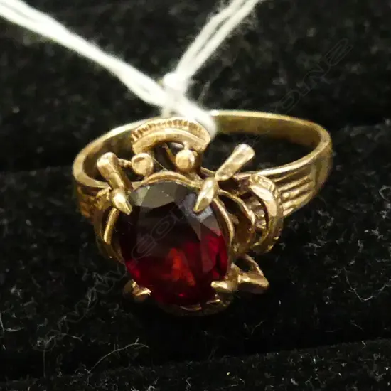 9CT RED STONE RING 3.62GMS