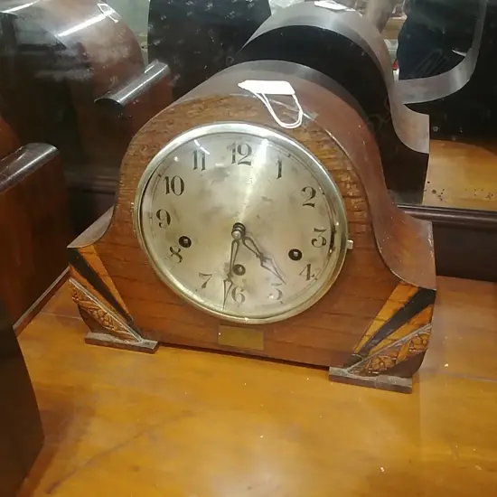 1940'S DOME TOP MANTLE CLOCK
