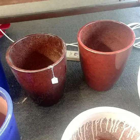 PR SMALL RED CRUCIBLE GARDEN POTS
