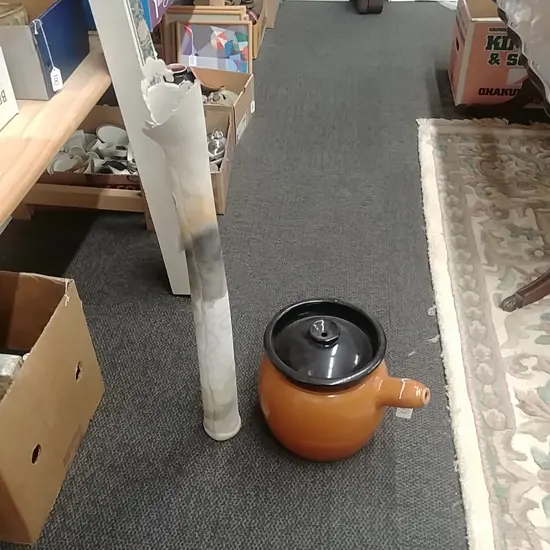 TALL POTTERY VASE & LIDDED CASSEROLE POT