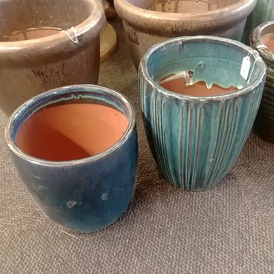 1 SMALL GREEN/BLUE GLAZED GARDEN POTS